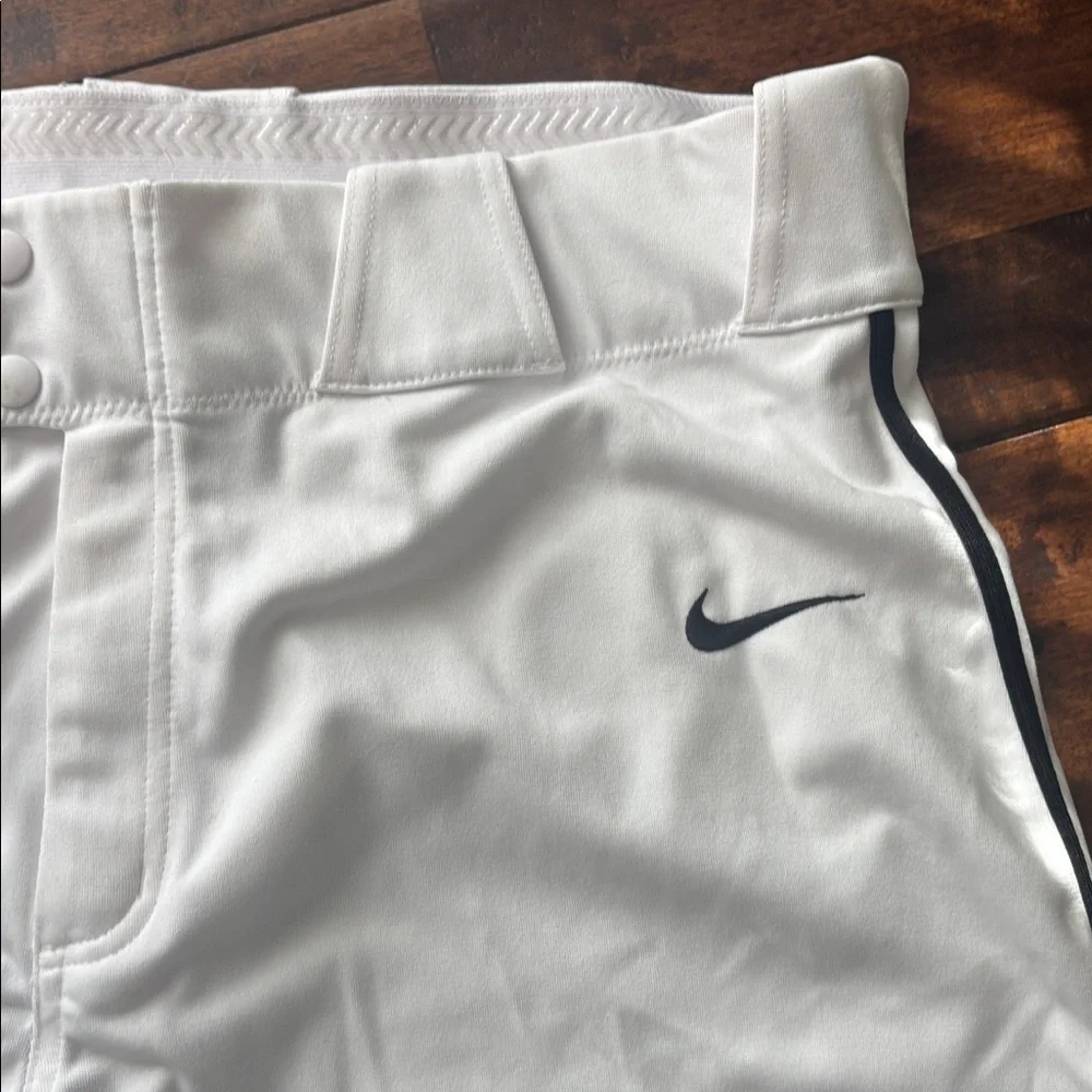 Nike White Men's Pants
